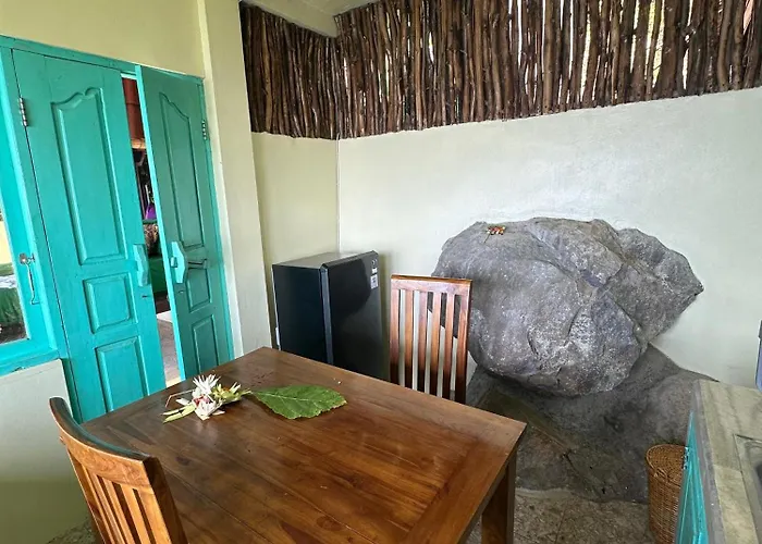 Stairway To Heaven And Restaurant Amed (Bali)
