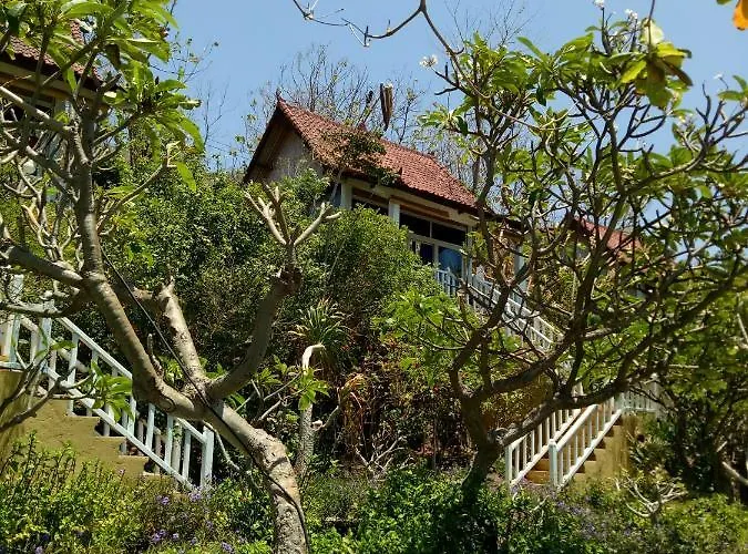 Stairway To Heaven And Restaurant *